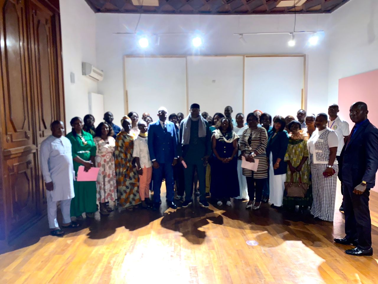 Les participants autour du SG